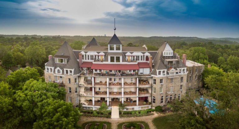 Hotels in Eureka Springs Arkansas